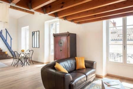 Beau Meuble Centre Historique Homestay *