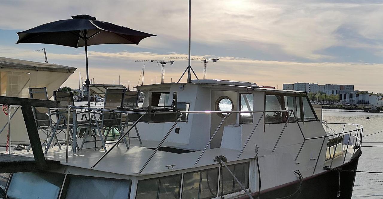 Hotel en barco Le Bateau Ivre