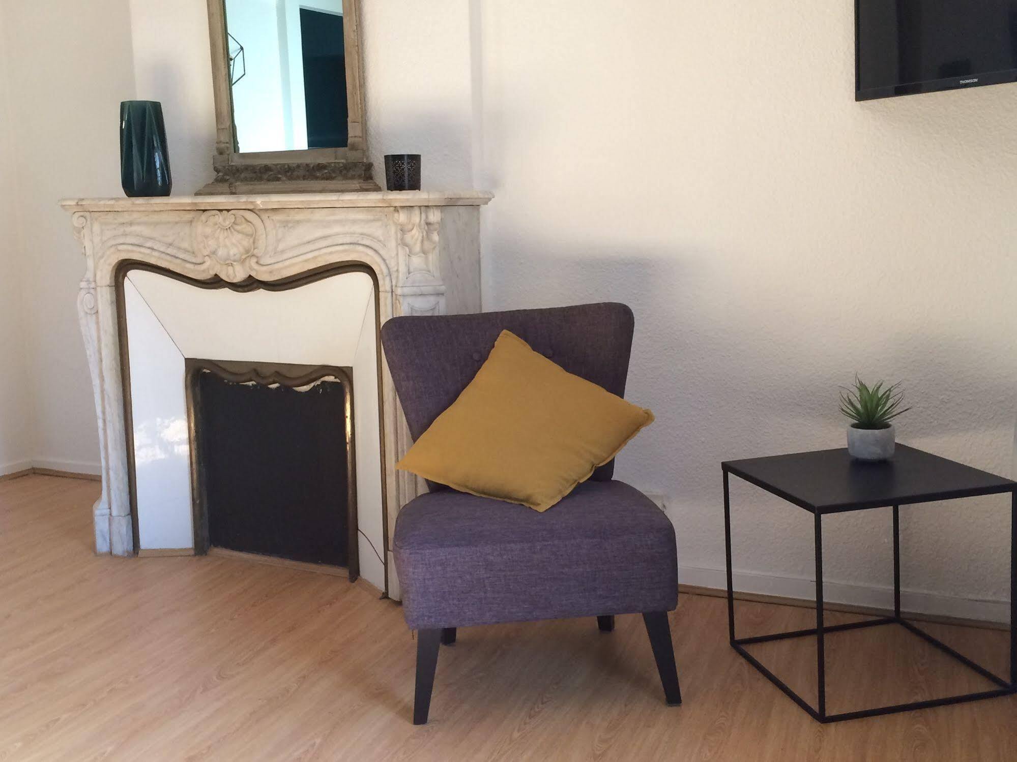 L'appart & Saint Remi Apartment *