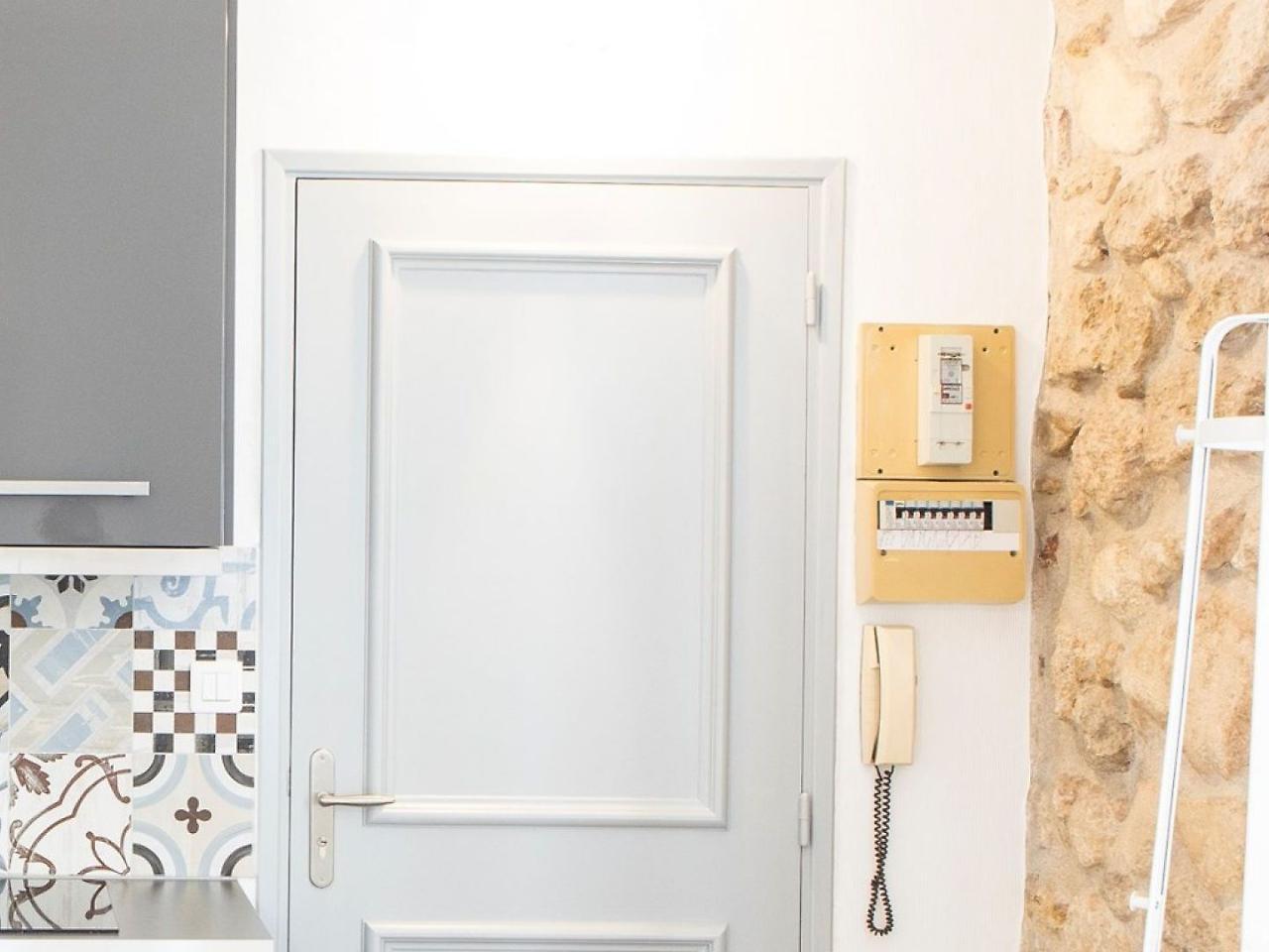 Apartamento Augustins -petit Cocon Calme Et Lumineux Avec Parking Burdeos
