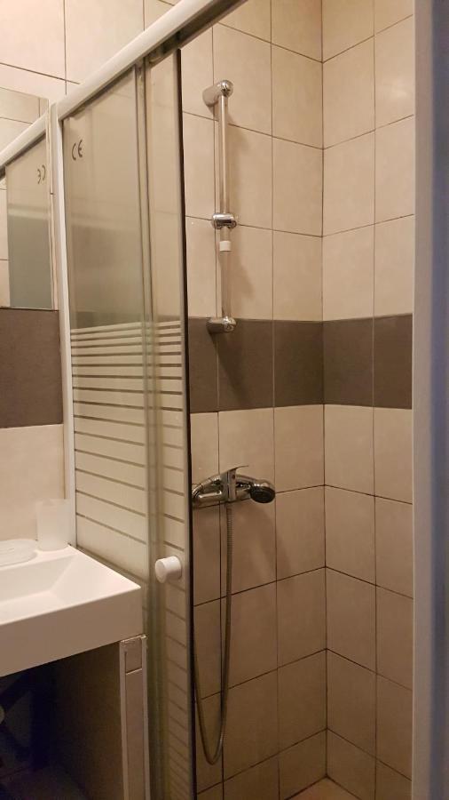 Victoire Hotel