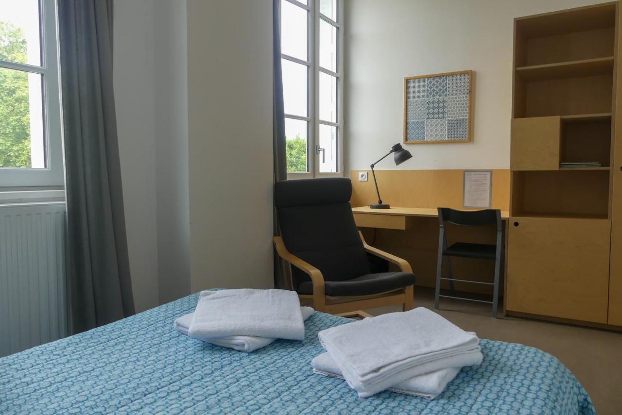 Saint Louis Beaulieu - Hotel Burdeos