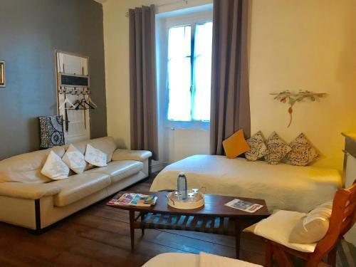 Bed and breakfast Le Miroir Aux Fées 2*