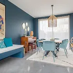 Pleasant Family House With Swimming Pool