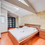 Spacious, Quiet Flat In The Heart Of Bordeaux