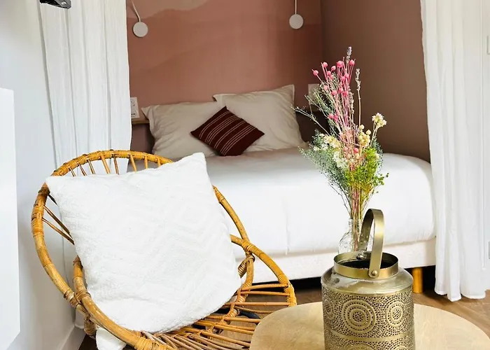 L Atelier - Studio Near Hospital Centers