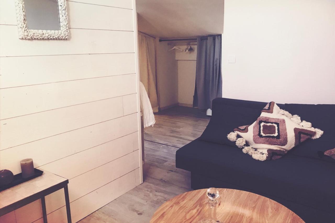 2 Pieces Cosy Gare Aparthotel *