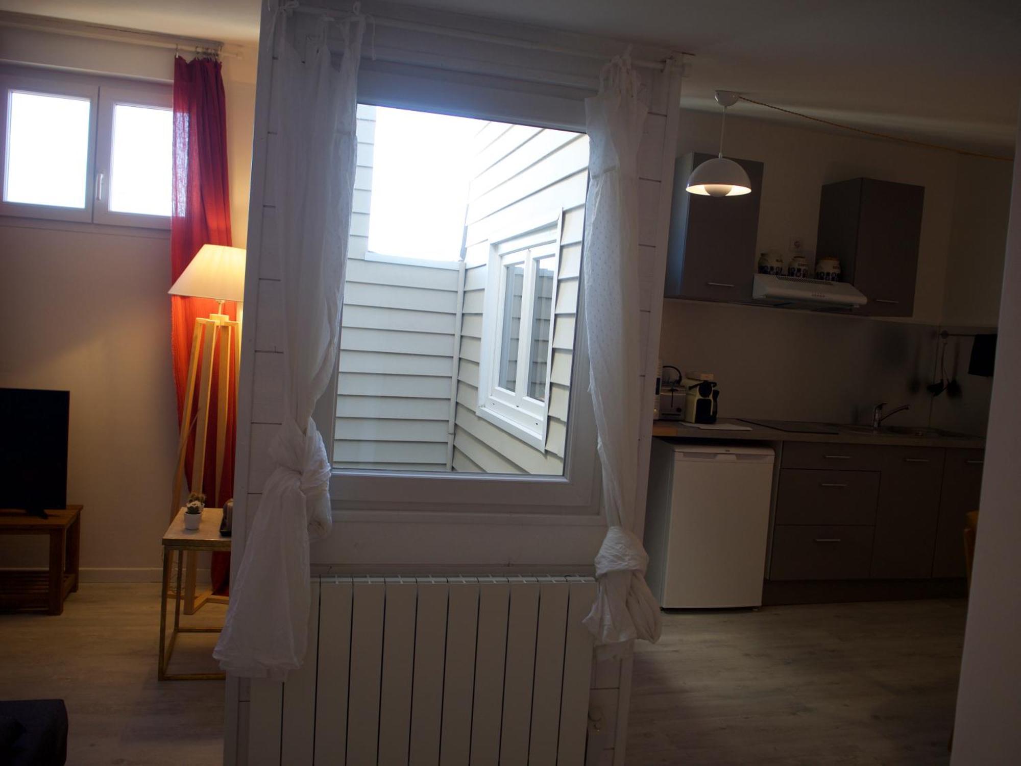 2 Pieces Cosy Gare Bordeaux