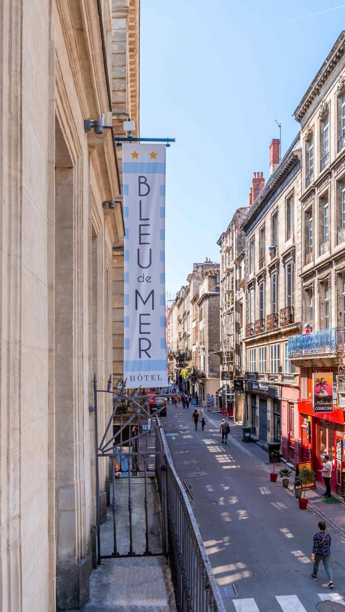 Bleu De Hotel