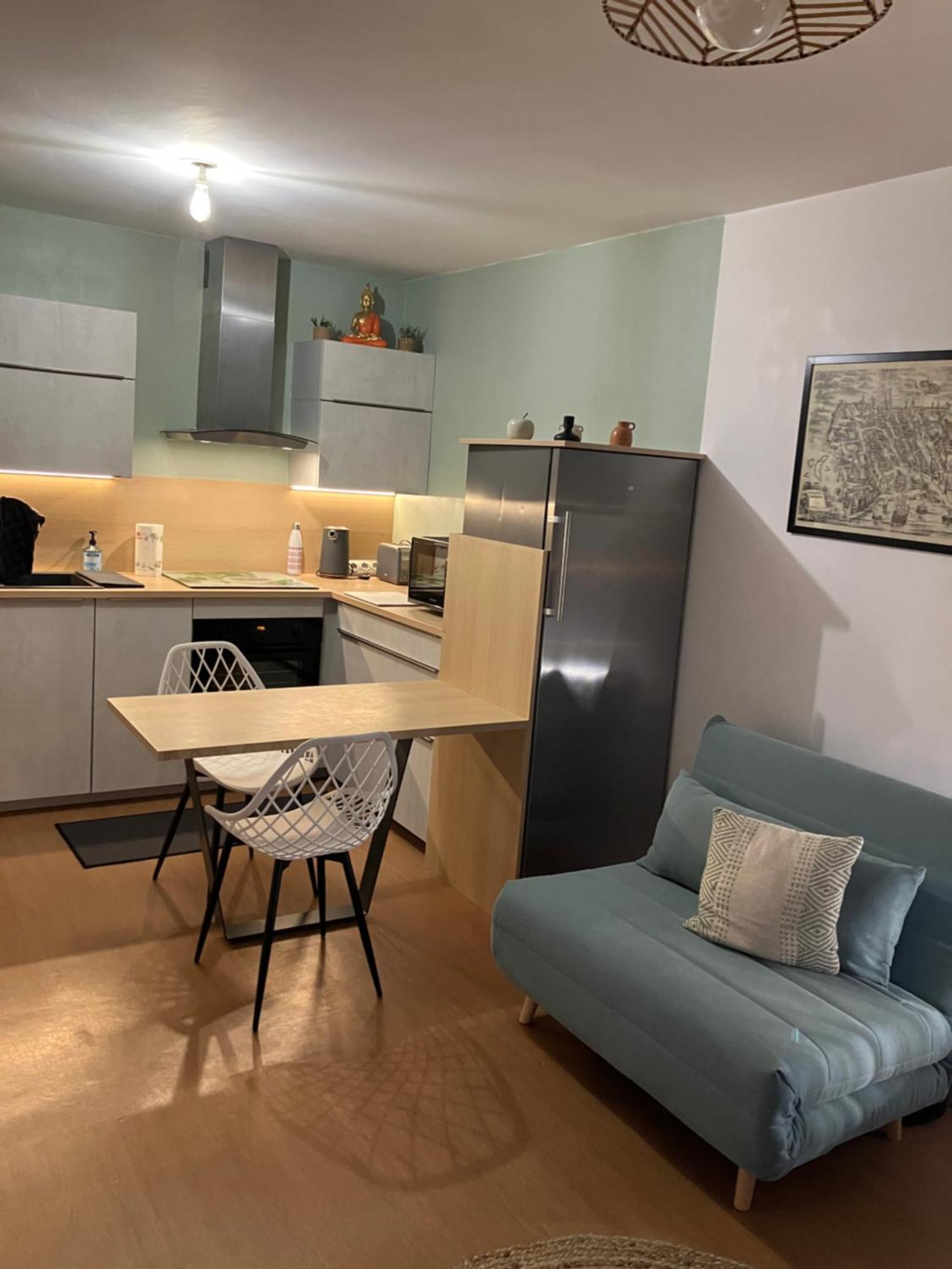 T2 Avec Parking Chartrons Appartement *