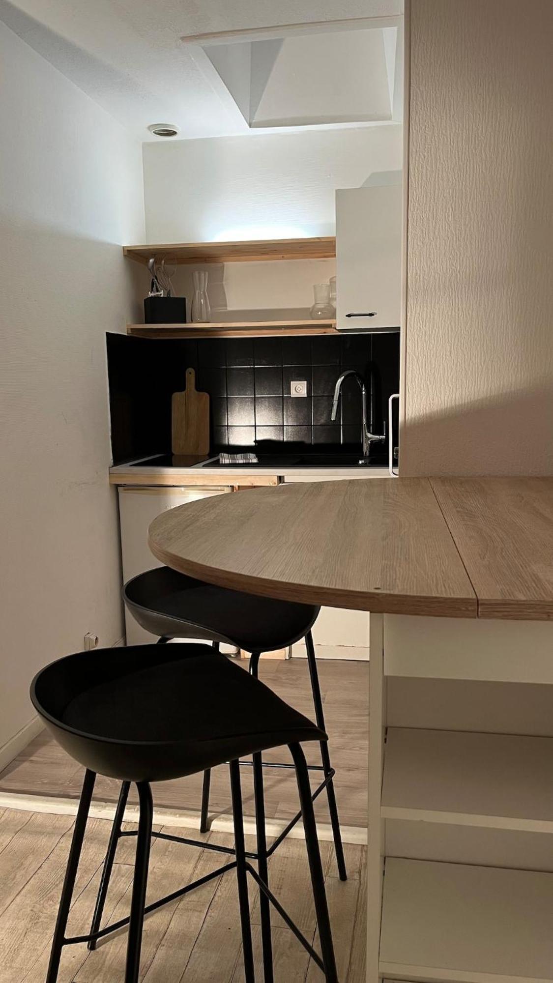 Apartment Centre De *