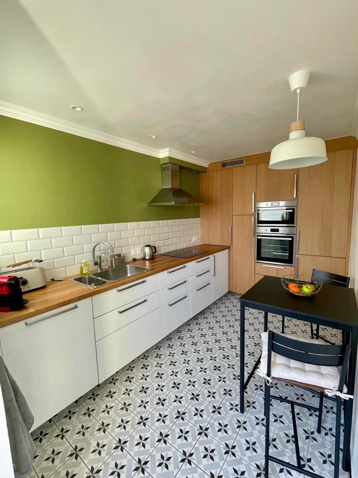 76m2 Entierement Renove *