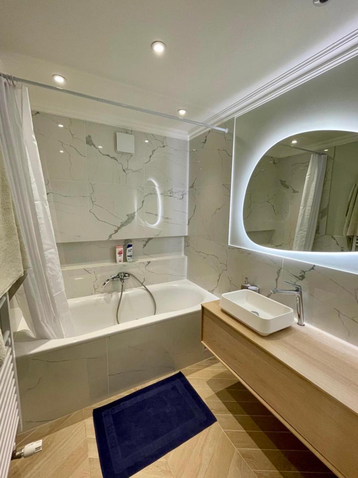 76m2 Entierement Renove *