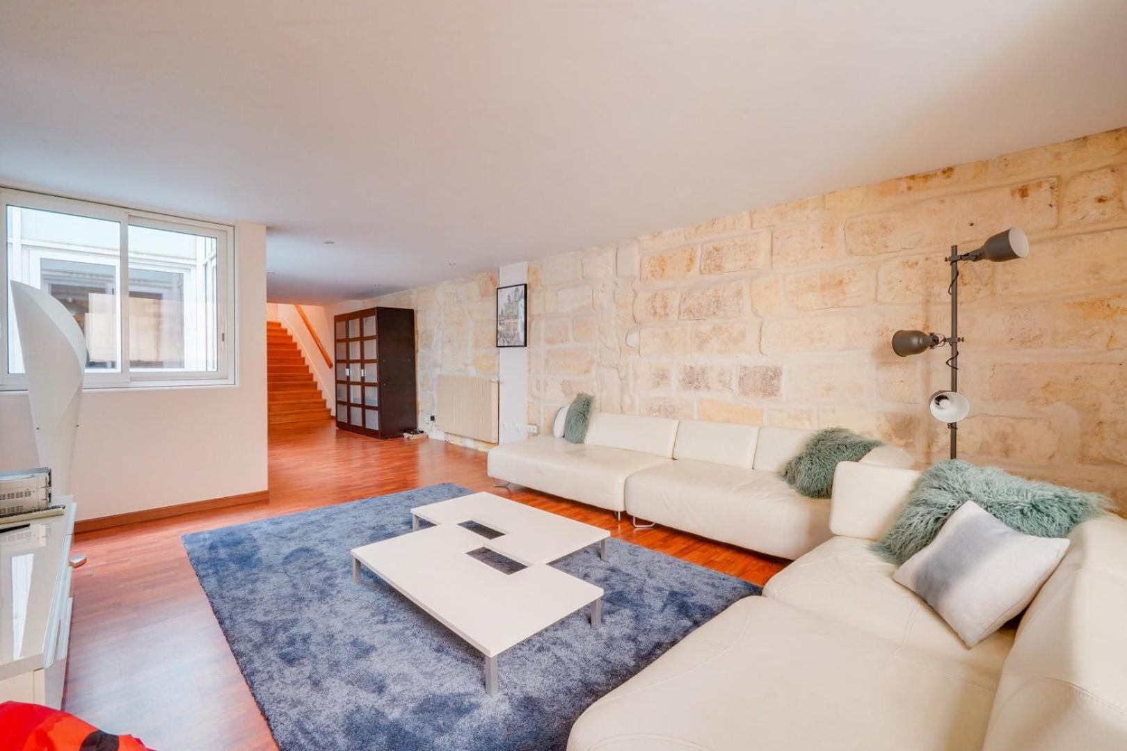 Spacious, Quiet Flat In The Heart Of *