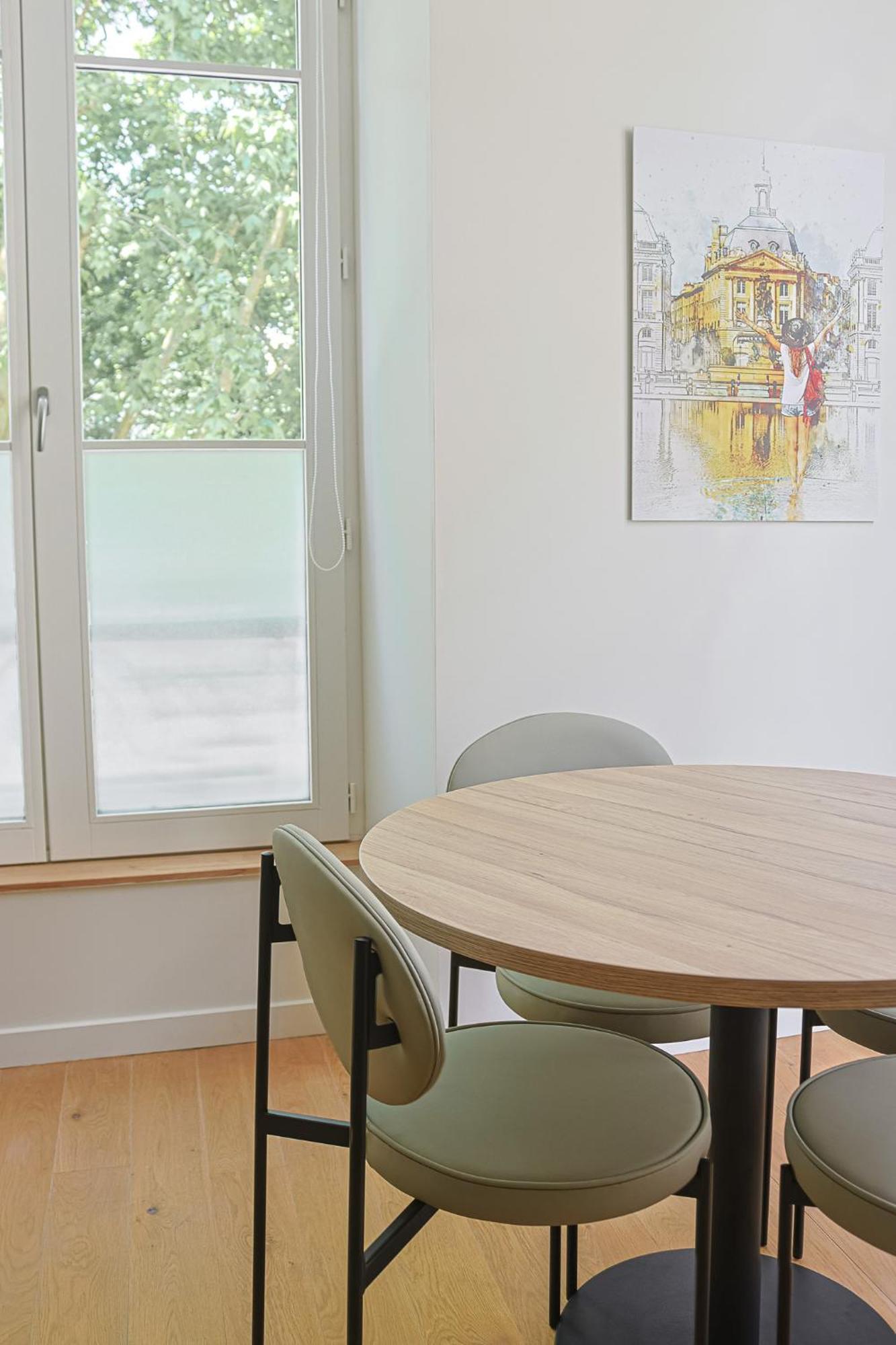 Le Refuge Des Vignes - Centre - Elegant Apartment