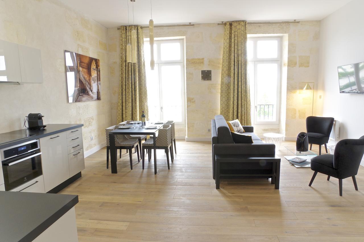 Luxe Apartment Bordeaux
