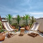 Hyper Centre Avec Terrasse A Tourny
