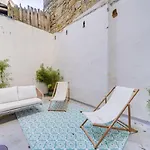 Beautiful Apartment In Chartrons With Terrace