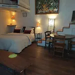 B&B Le Miroir aux Fées Bordeaux
