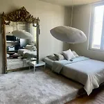 Appartement Style Loft Quartier Saint-Augustin Bordeaux