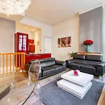 Design Smart Flat Bordeaux