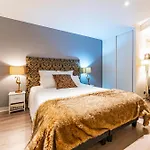 Design Smart Flat Bordeaux