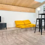 Beau Studio Lumineux Avec Climatisation Pour 2 Personnes