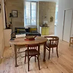 Appartement De Charme Au Coeur Du Centre Historique