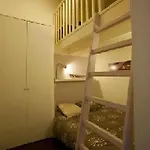 Petit Appartement Rue Du Temple