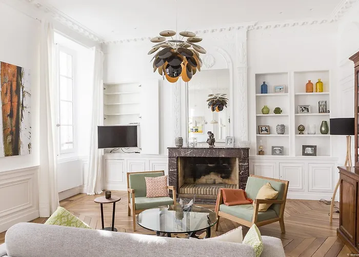 Intendance Beautiful Apartment