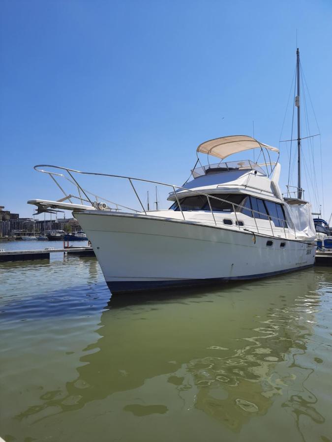 Botel Le Blak Pearl *