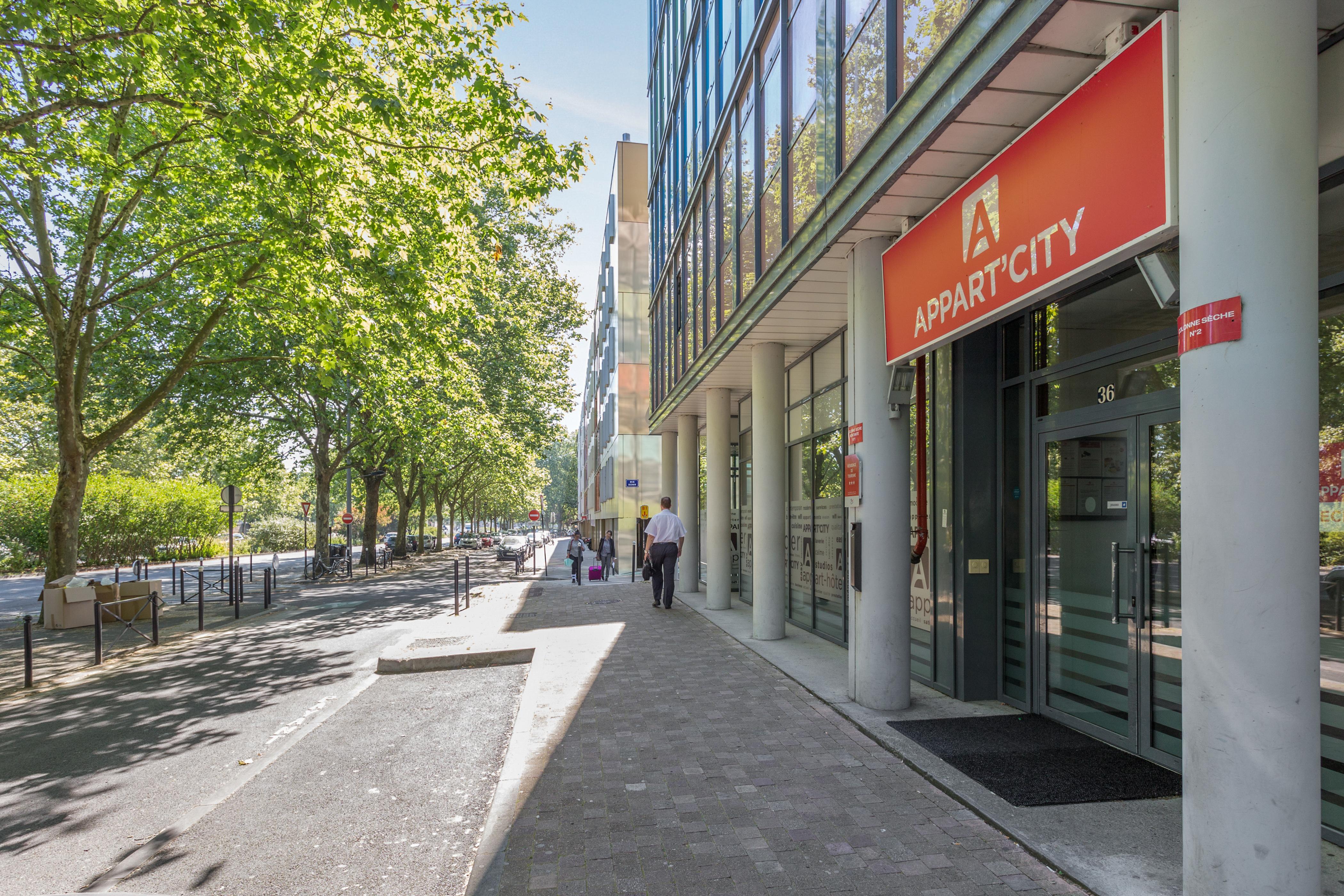 Appart'city Classic Centre Apartahotel 3*
