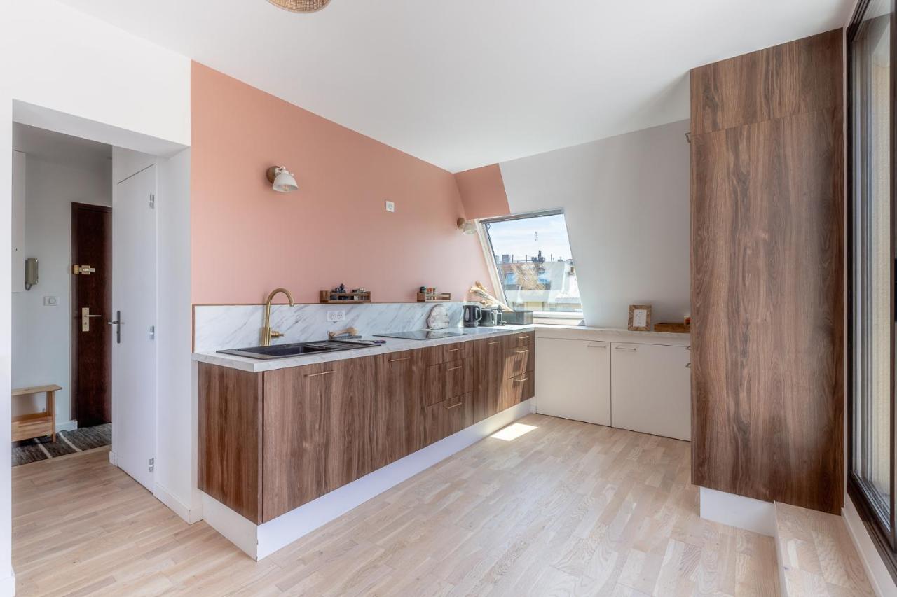 Apartment Hyper Centre Avec Terrasse A Tourny