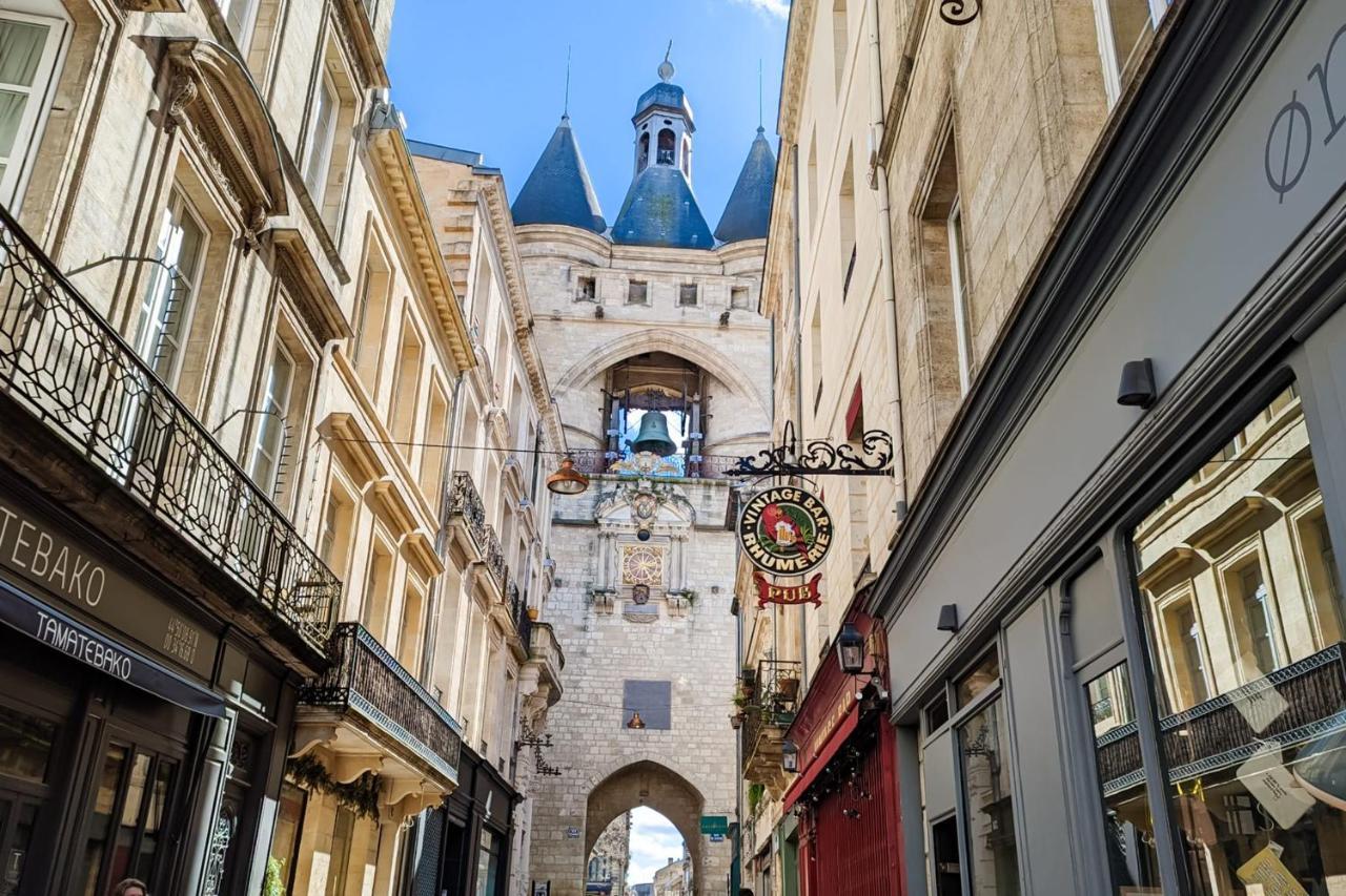 Near The Palais Gallien *