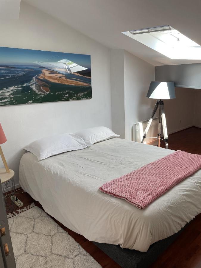 Grand Studio A Cote De La Gare Apartamento