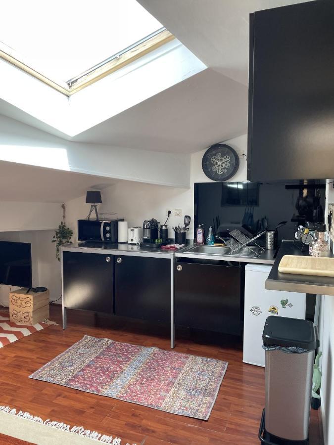 Grand Studio A Cote De La Gare