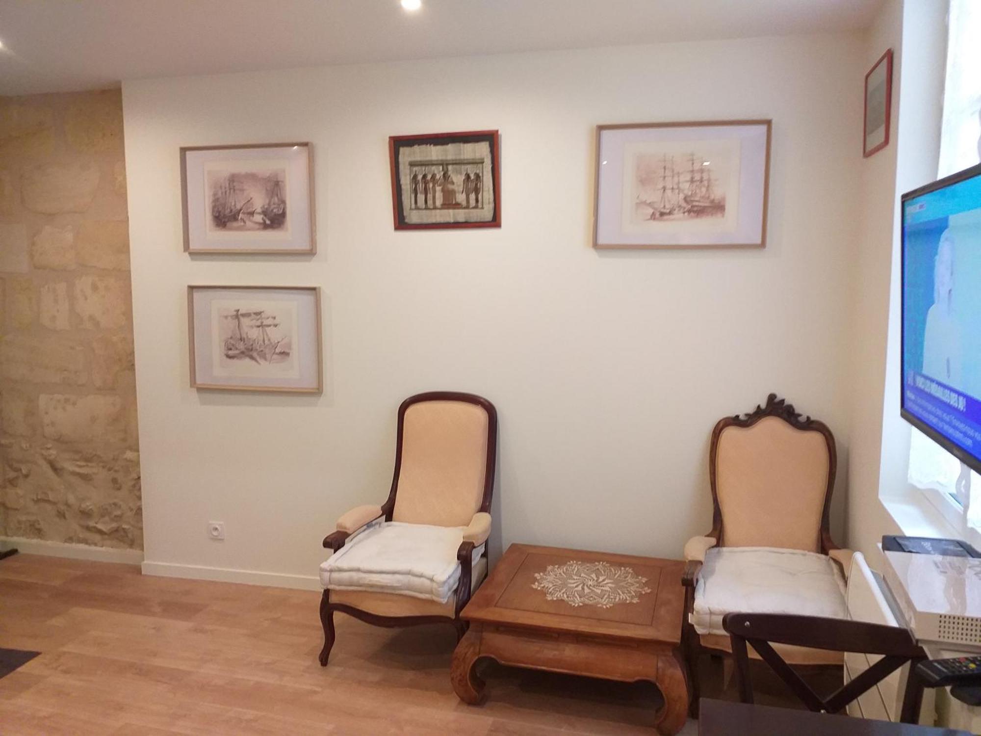 Bouquiere Apartment