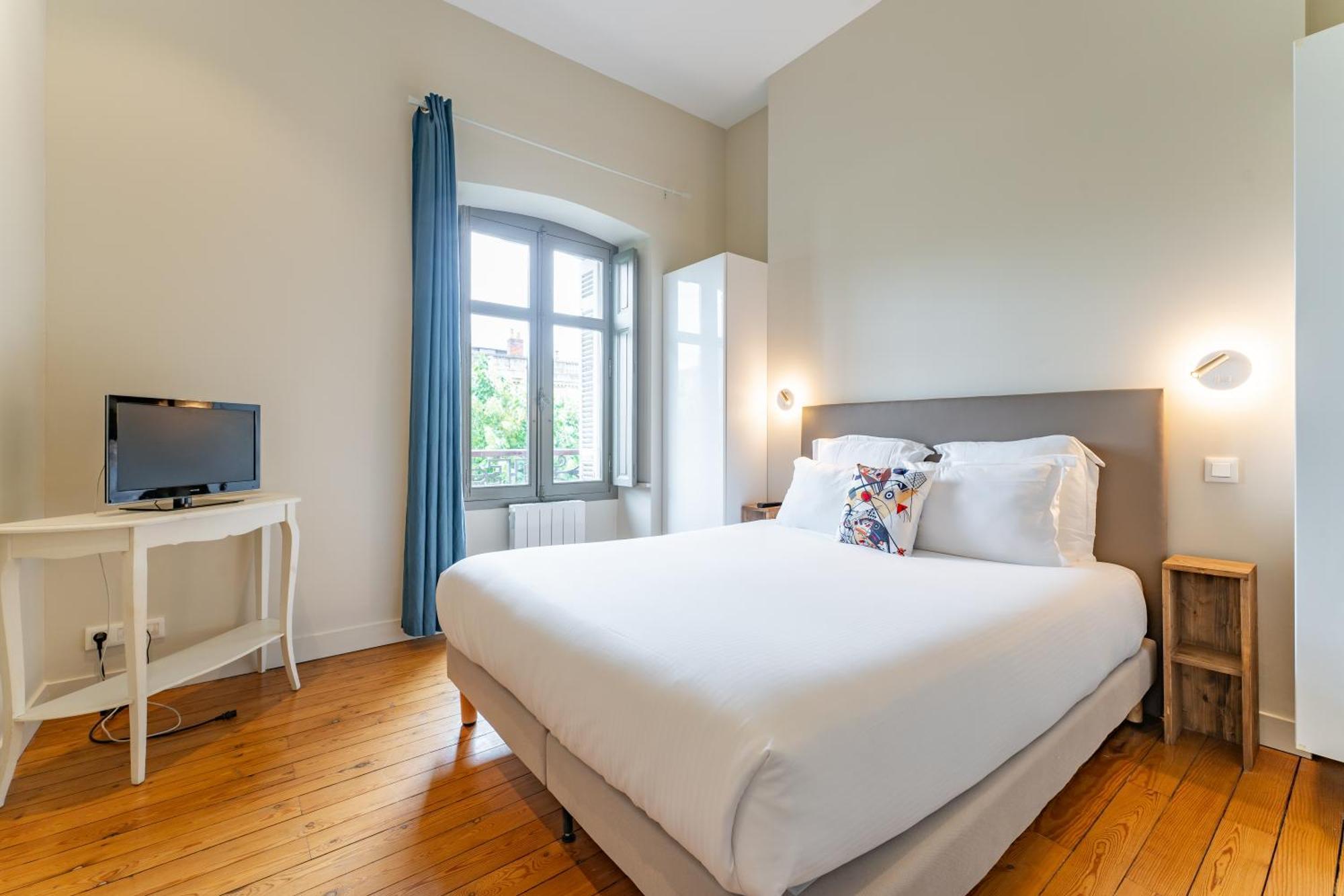 Magnifique Et Lumineux T3 De Charme Aux Quinconces Ideal Pour 4 Personnes Apartamento