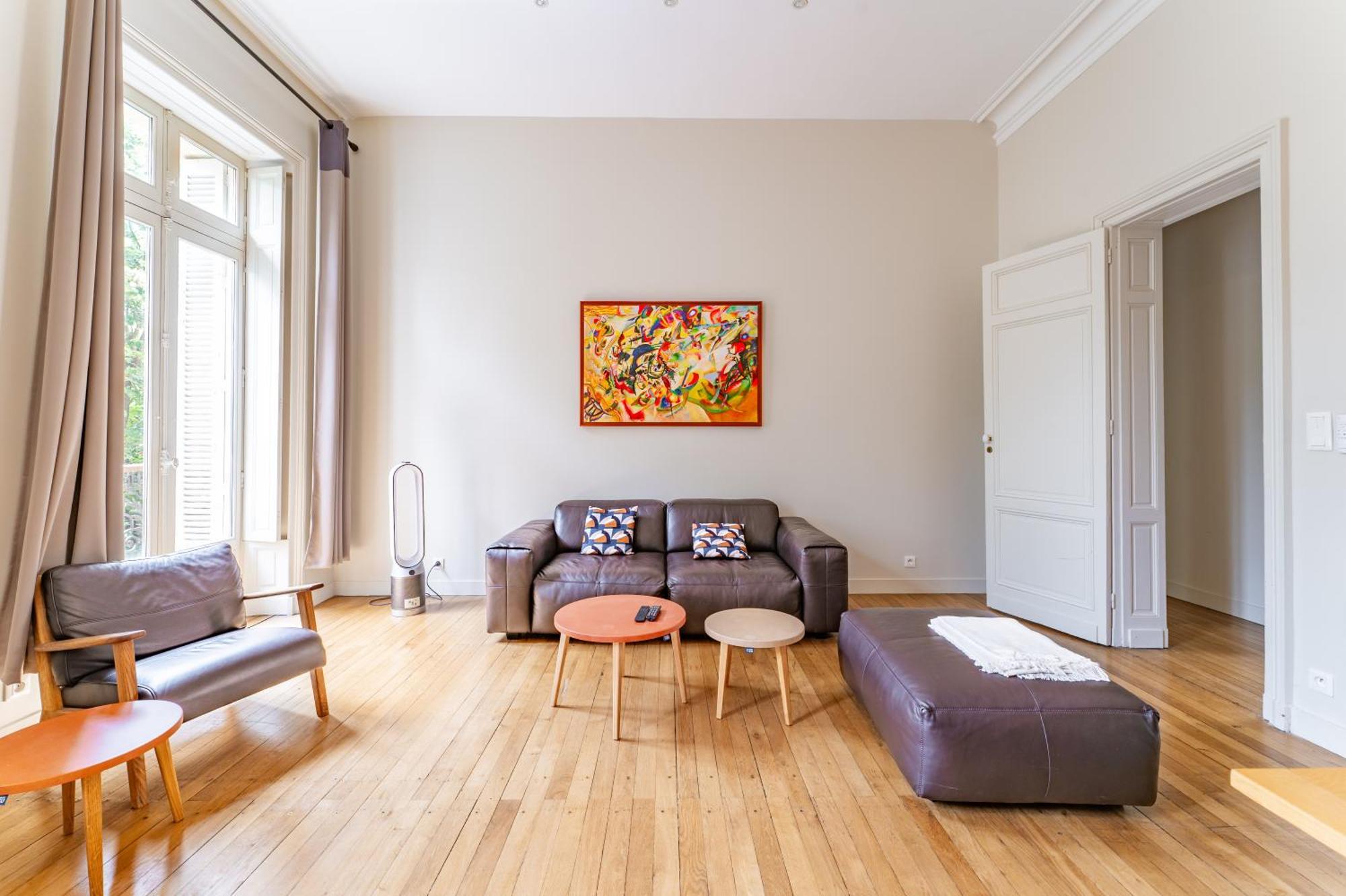 Magnifique Et Lumineux T3 De Charme Aux Quinconces Ideal Pour 4 Personnes Apartamento