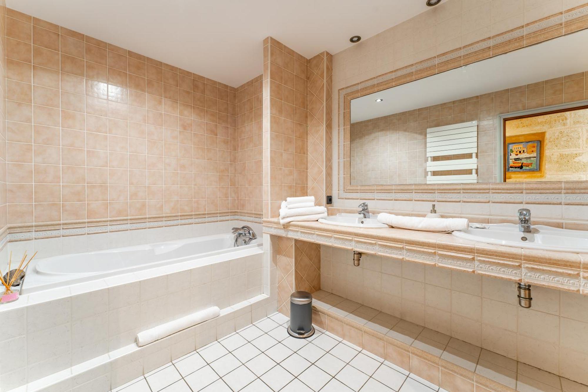 Apartment Magnifique - 160m2 - 3 - Centre De *