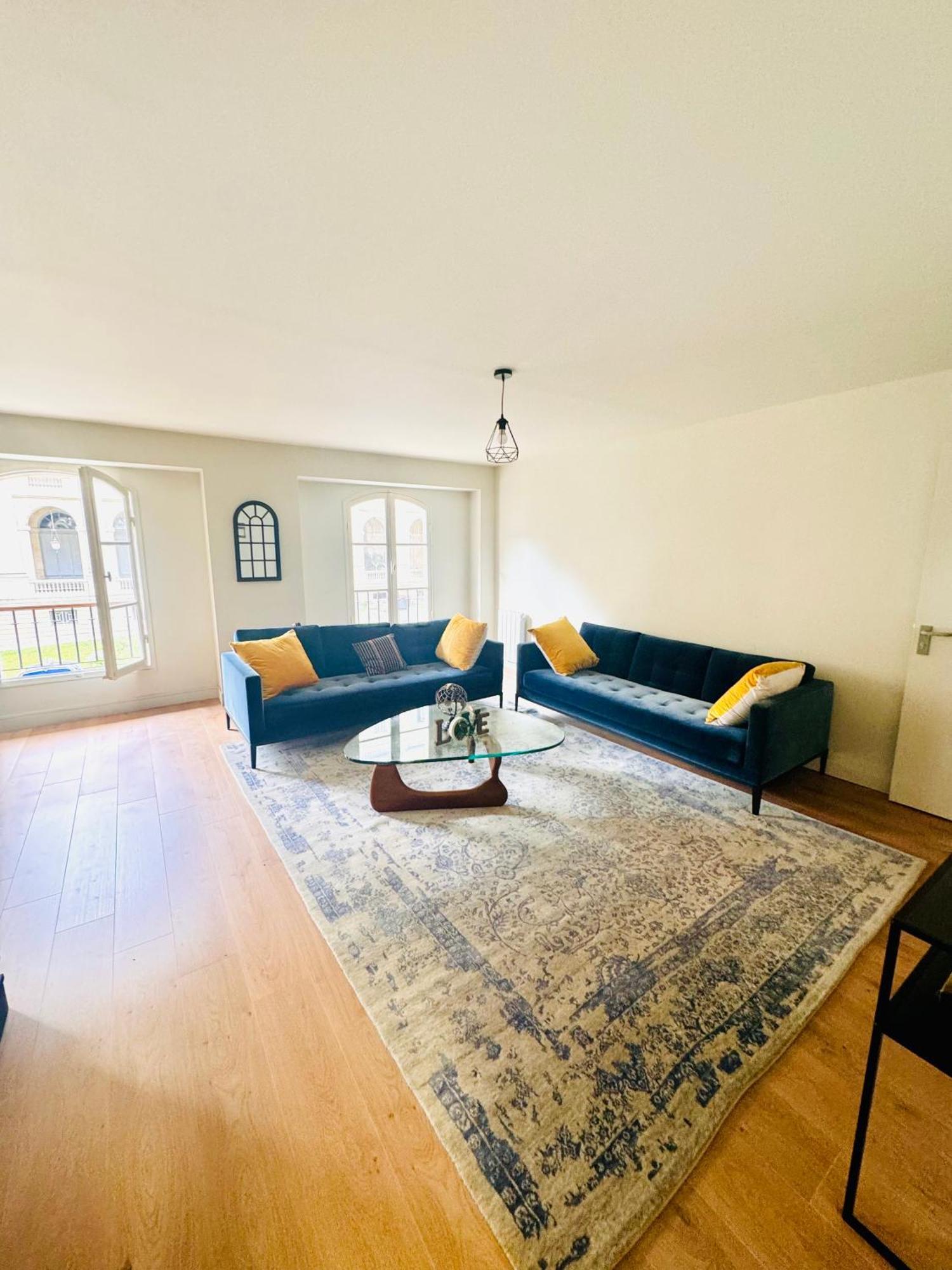 To Triangle D'or 2 Bedrooms Apartamento *