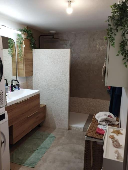 Proche Cite Du Vin - Ideal Famille - Parking Prive Apartment