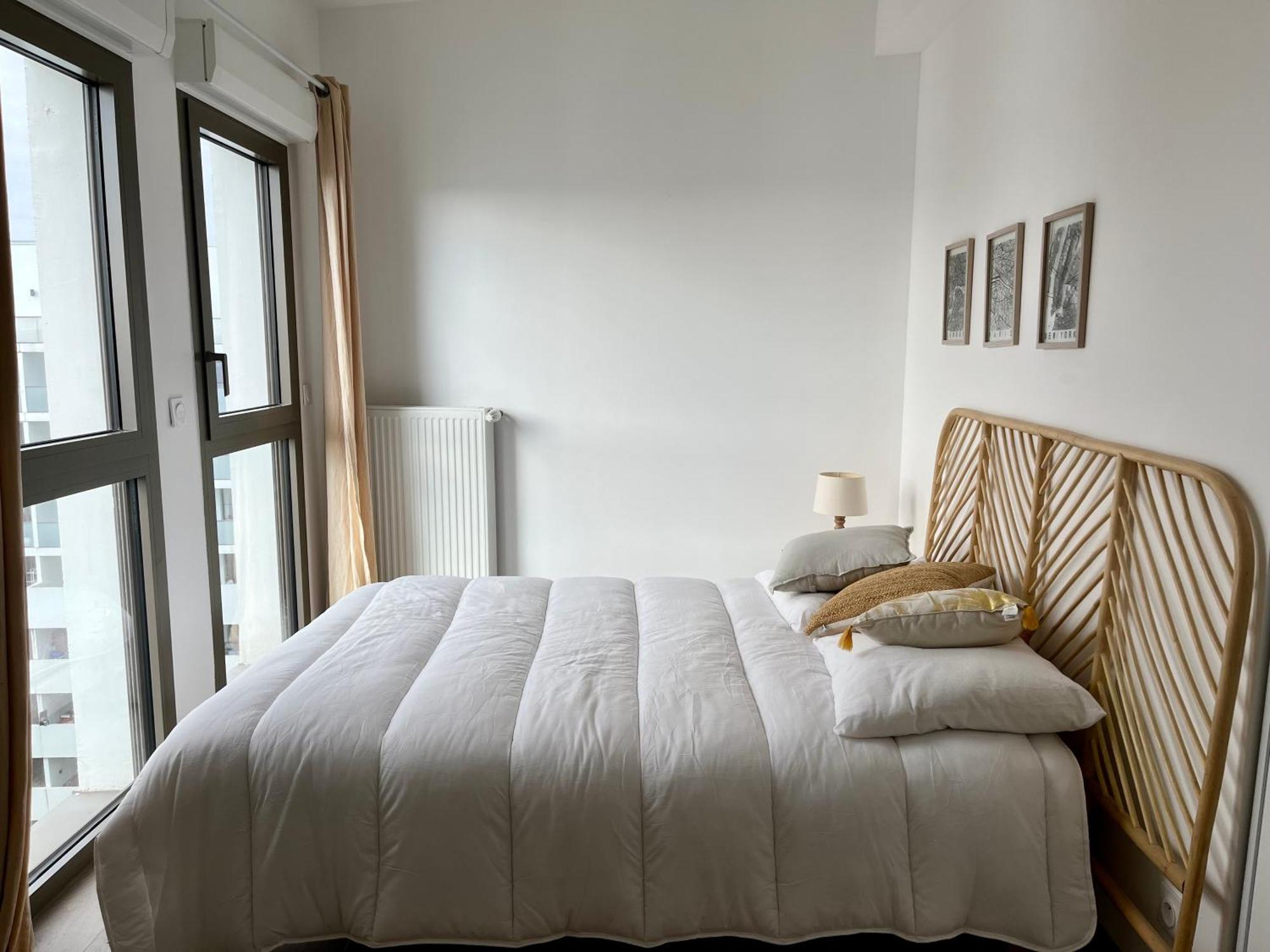 Proche De La Gare - 80m2 Apartment