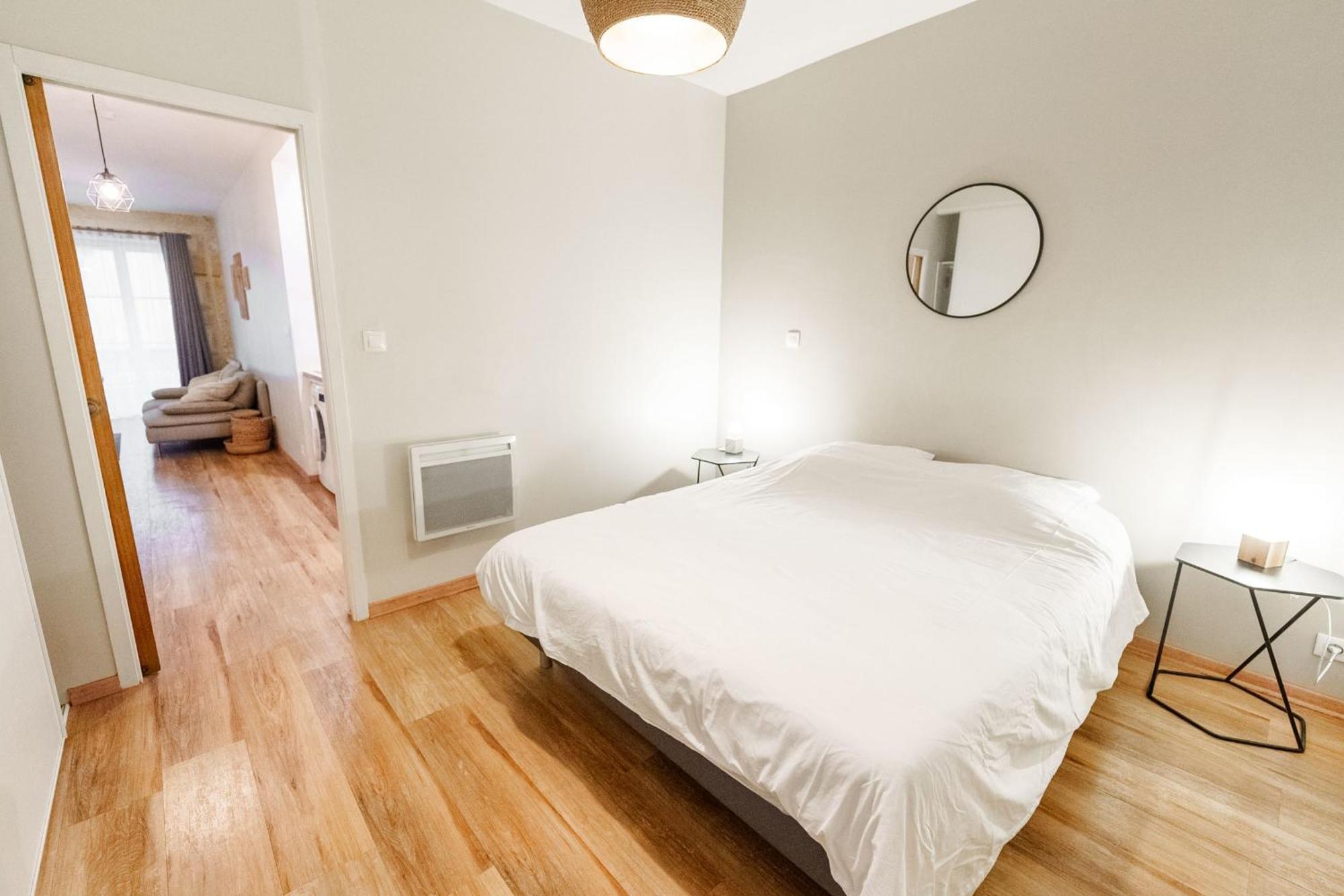 T2 With Wifi Near Hypercenter Apartment *