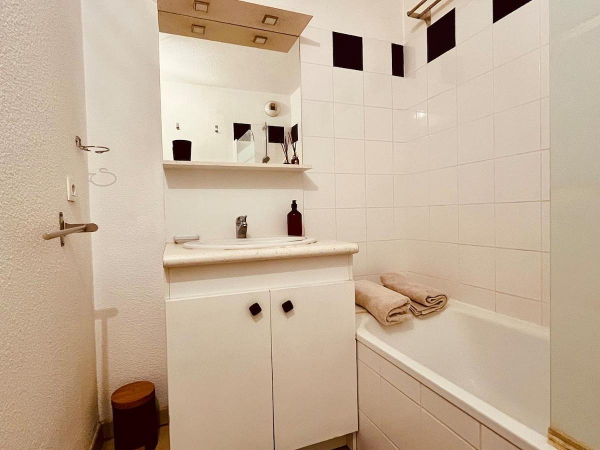 Charming T2 With Open Views, Heart Of Chartrons * Bordeaux