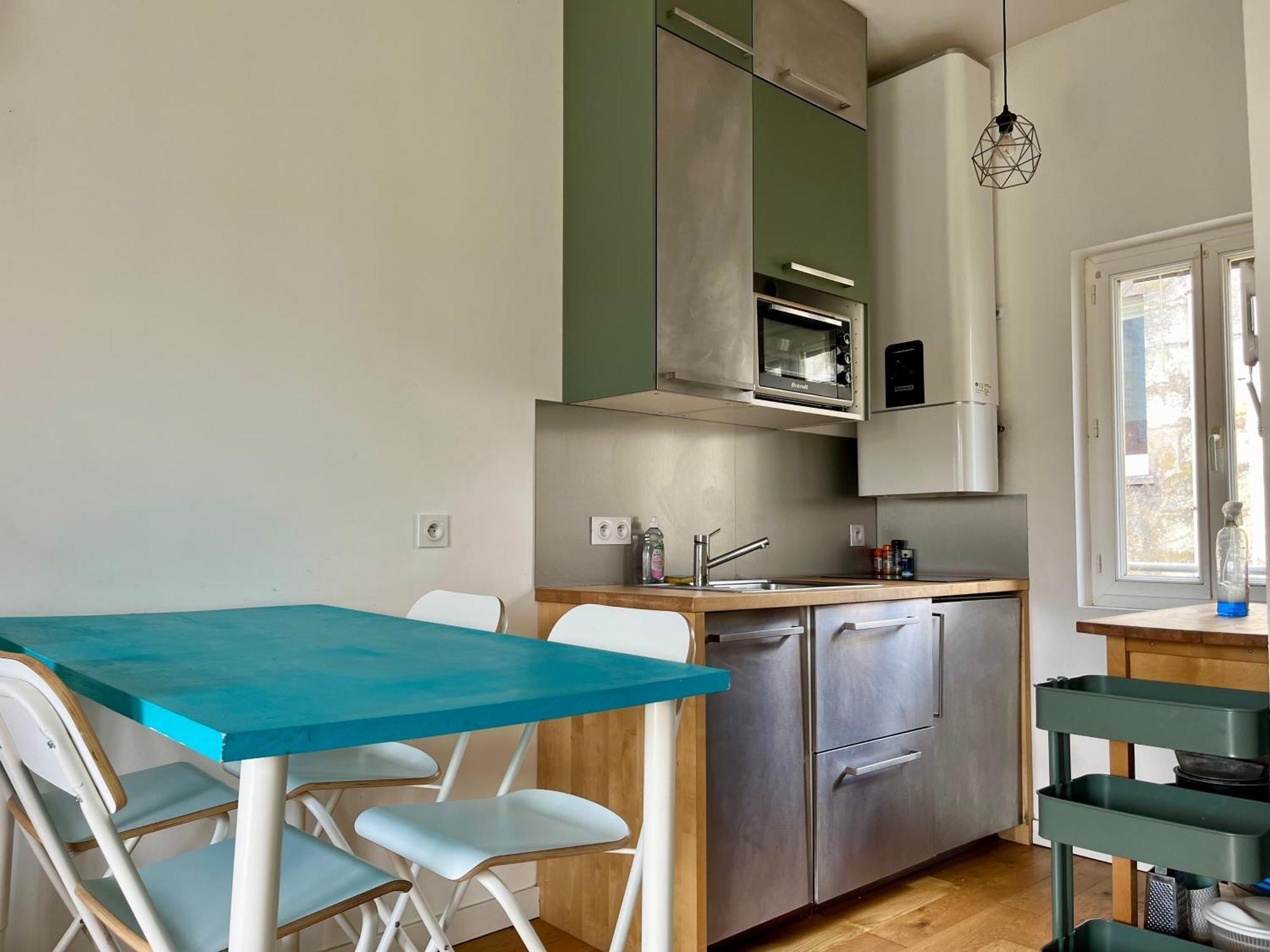 Deux Pieces Avec Balcon, Calme Et Ensoleille Apartment *