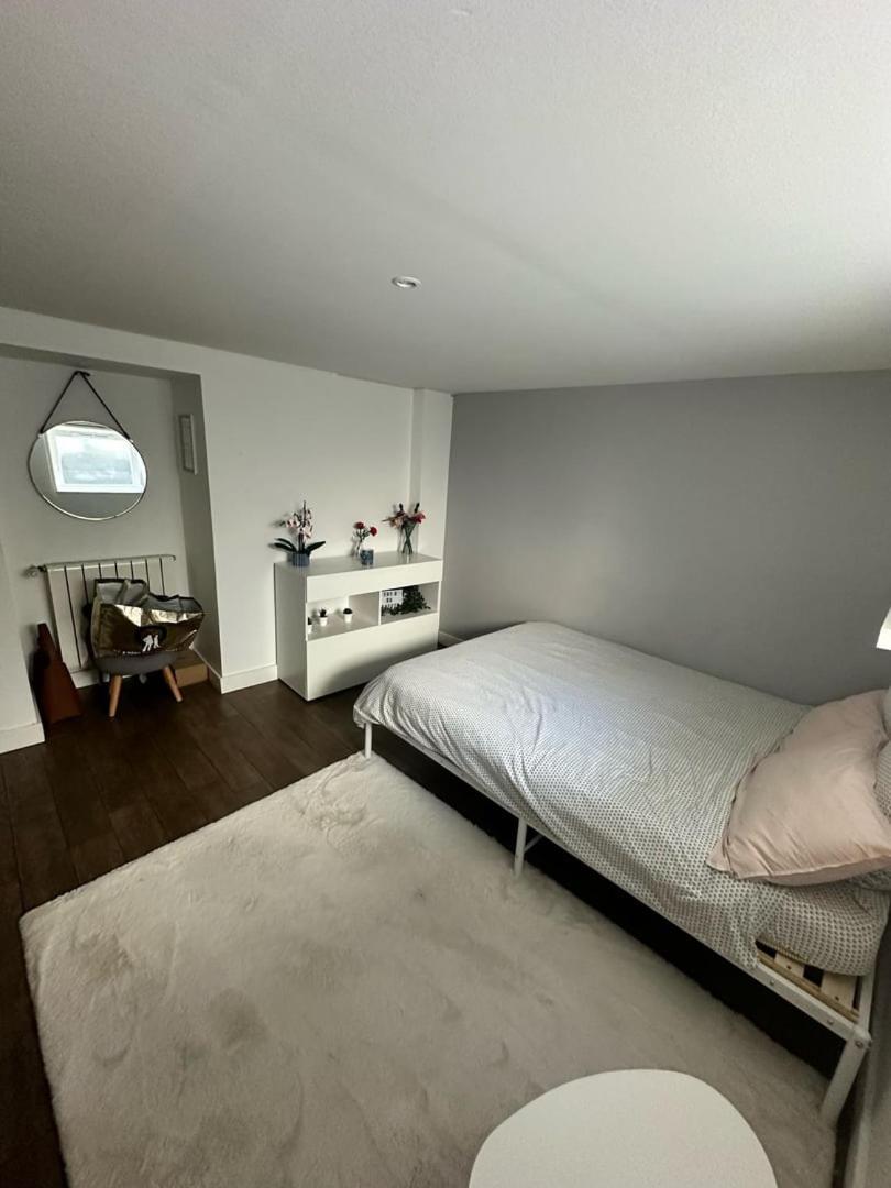 Family House With Pool Holiday home Bordeaux