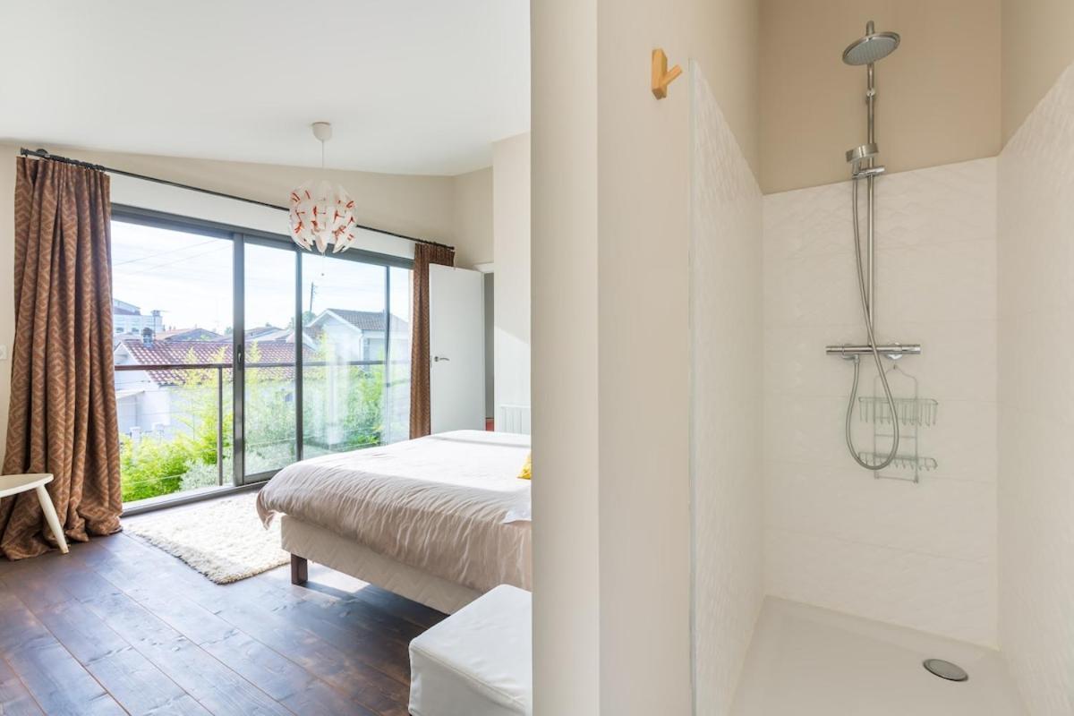 Beautiful Loft Cite Du Vin Villa