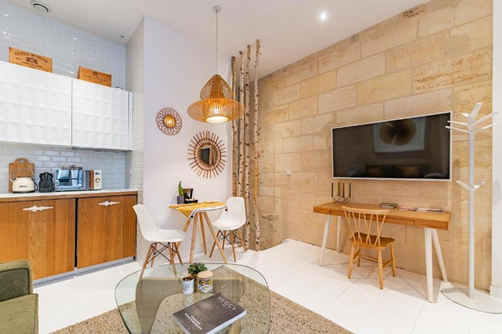 Superbe Bordelais Plein De Charme Et Lumineux Avec Terrasse Apartment *