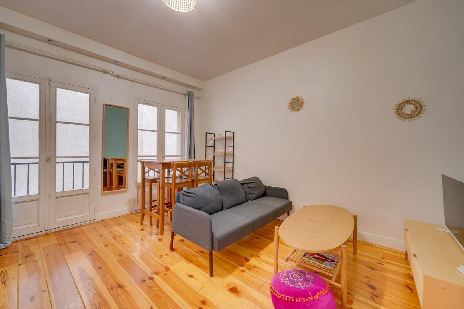 Very Flat In St Pierre District Apartment Bordeaux